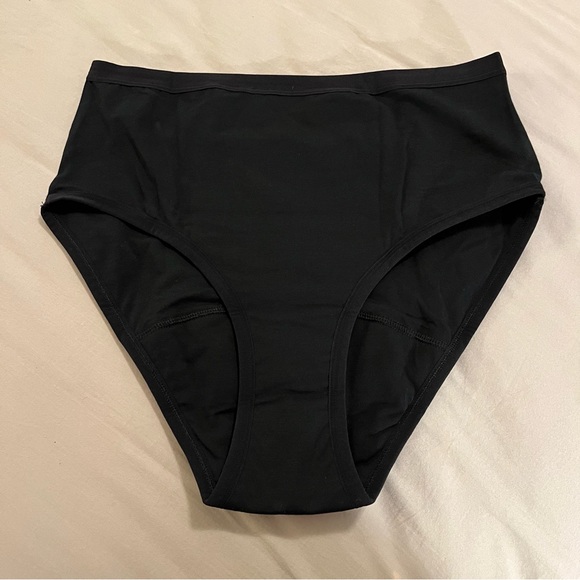 Period Co period underwear - Picture 1 of 3